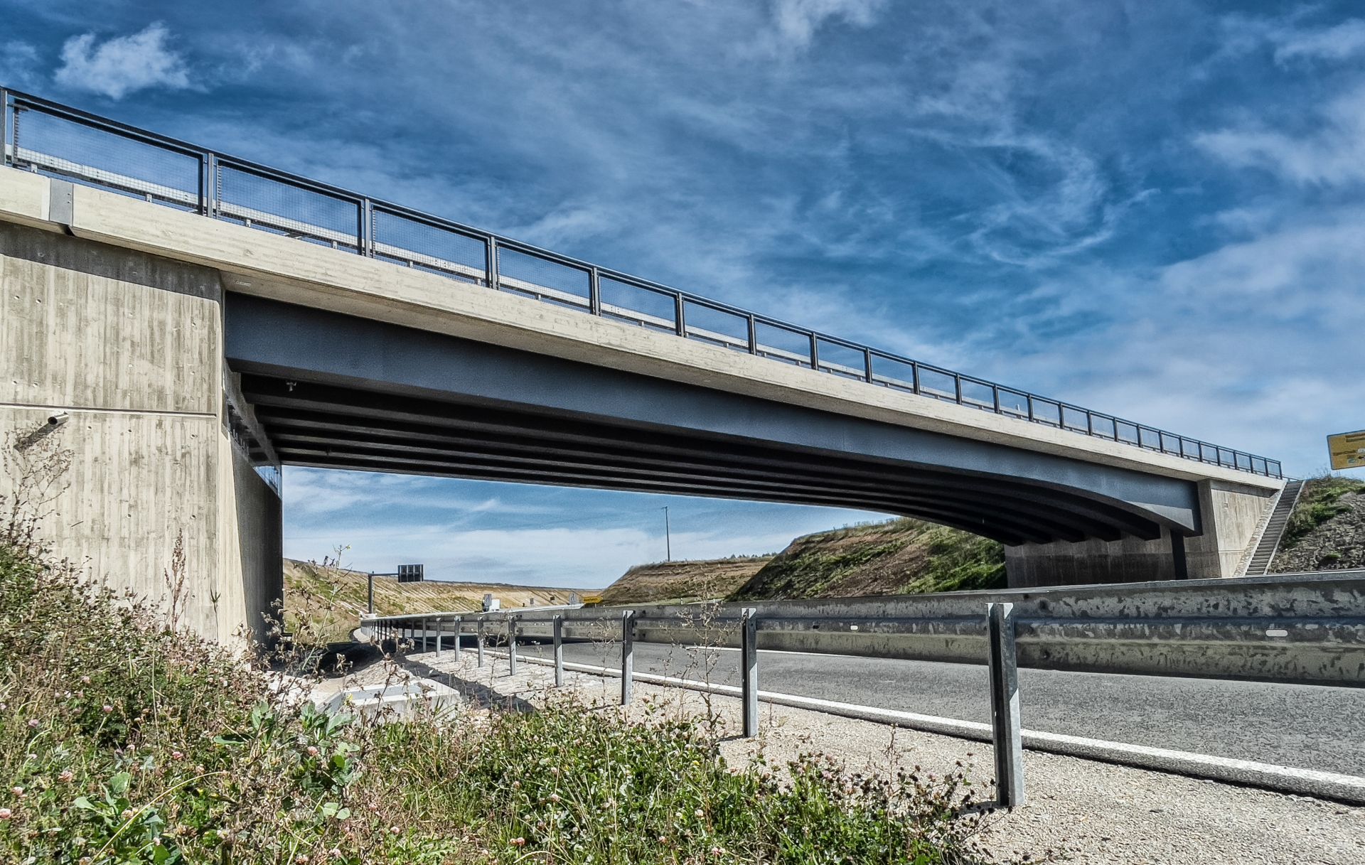 Integrale Verbund-Brücke